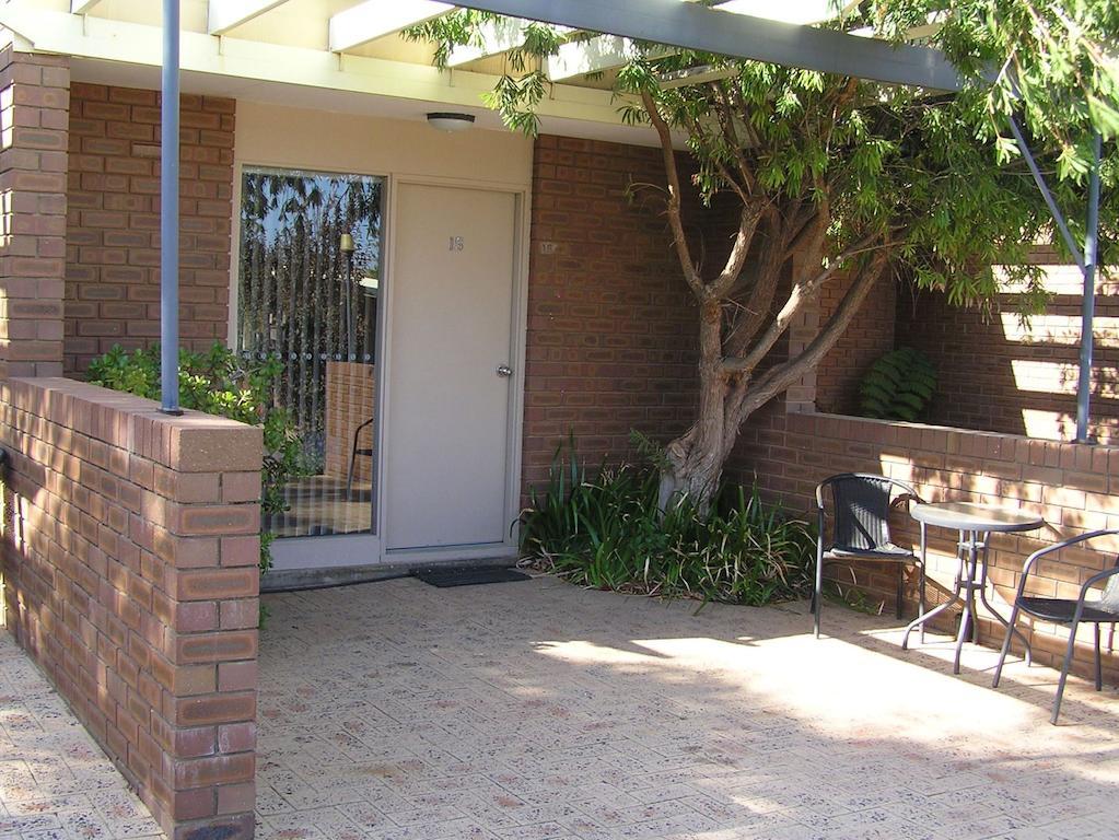 Dongara Old Mill Motel Habitación foto